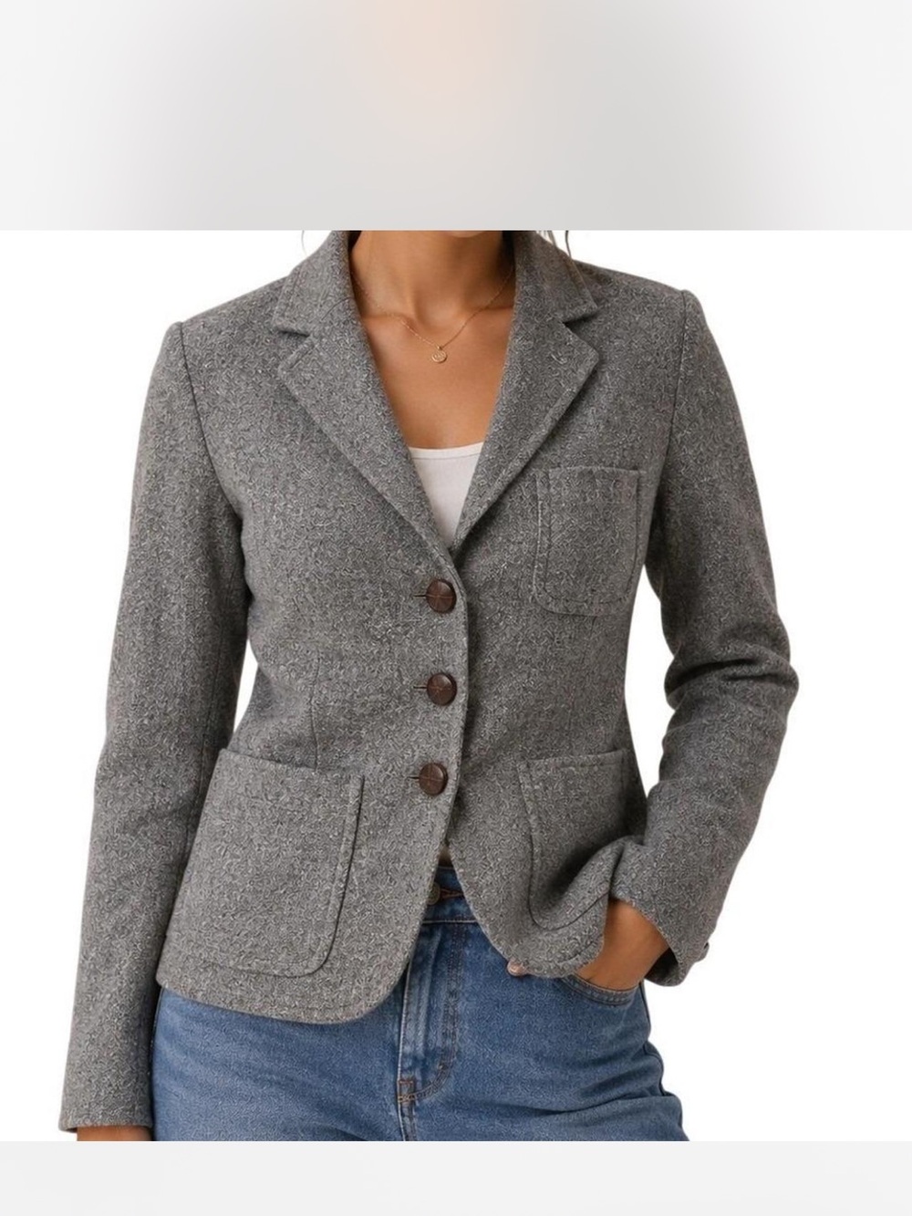 J.Crew blazer 100%wool features a three-button front and distinct patch pockets - Picture 1 of 12